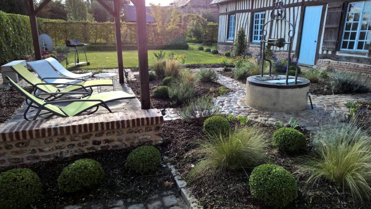 Le Clos-Masure De Beatrice Montreuil-en-Caux Exteriör bild